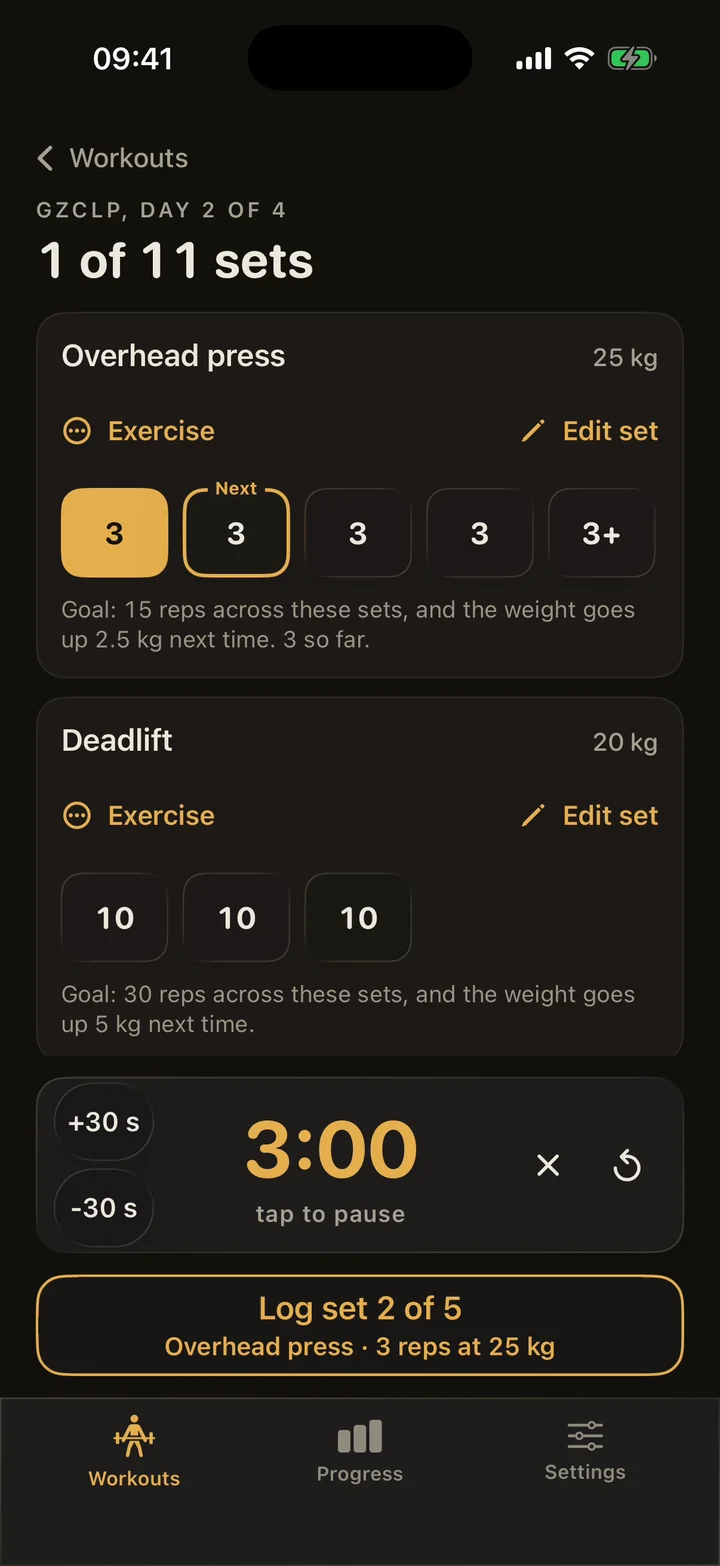 Another Sabel workout: one set logged, the next overhead press set highlighted, and a three-minute rest timer.